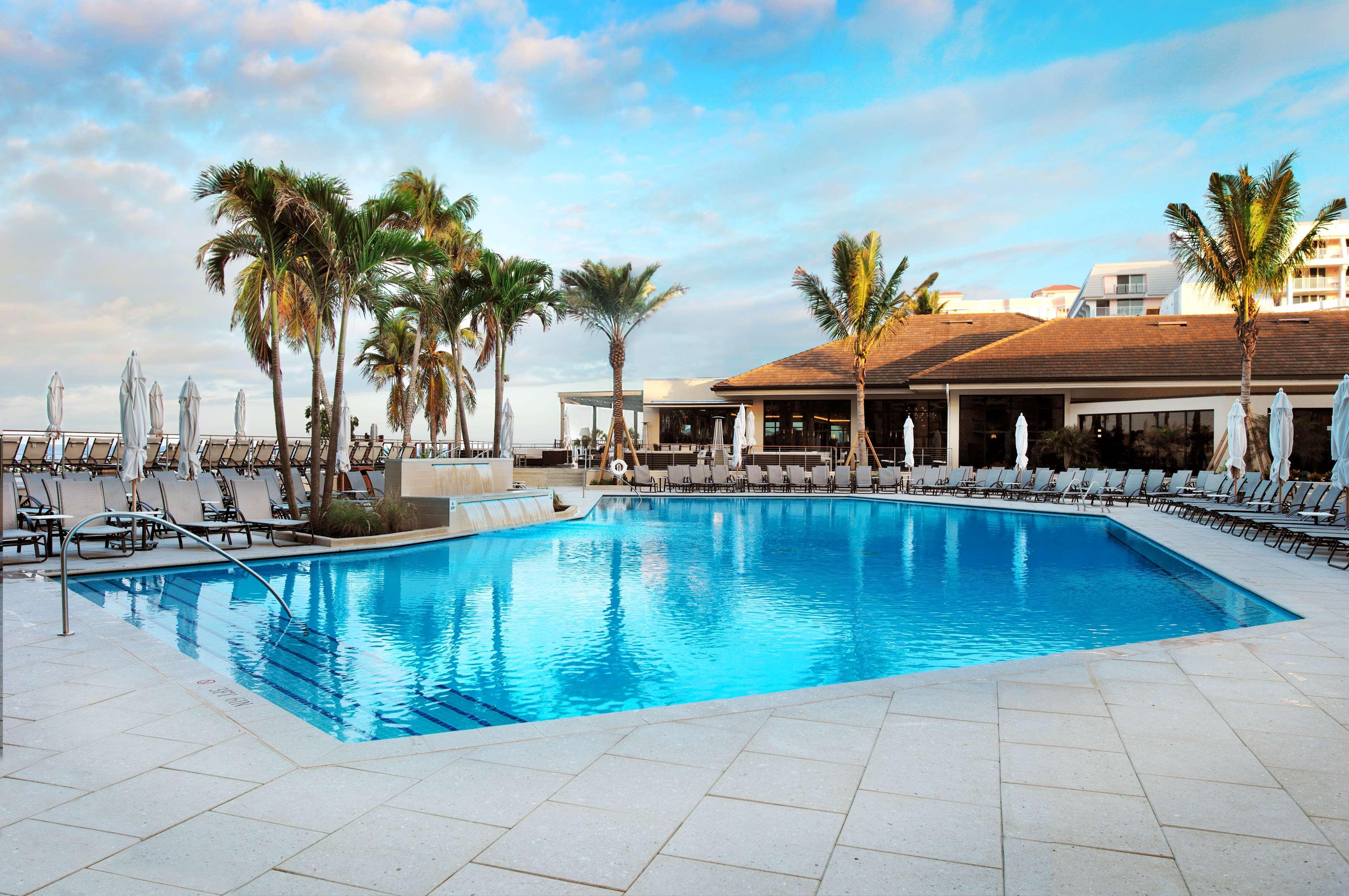Hilton Marco Island Beach Resort And Spa Esterno foto